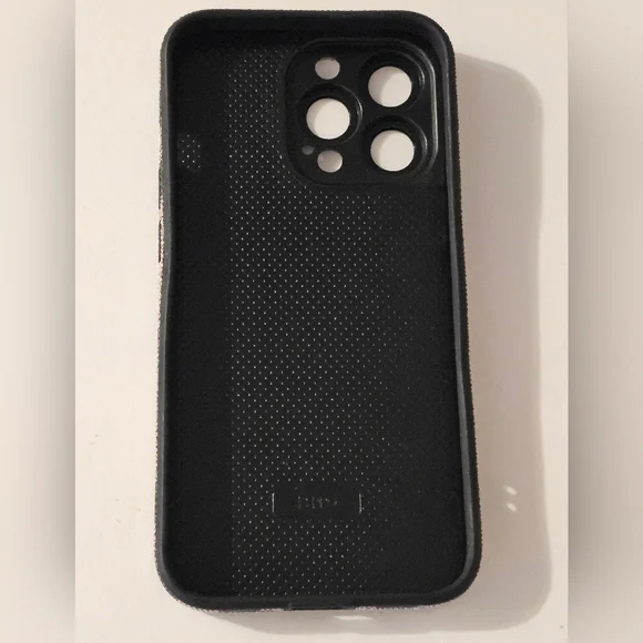 Iphone 13 pro case - Picture 2 of 2